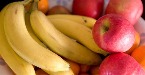 Fotografija: Jabolka in banane