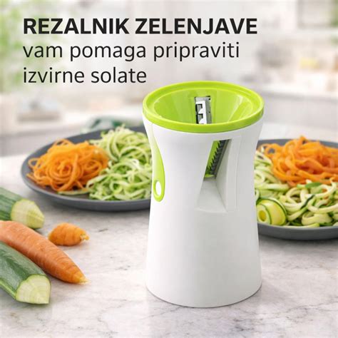 shematski prikaz priprave zelenjavne osnove: od rezanja zelenjave do kuhanja v loncu