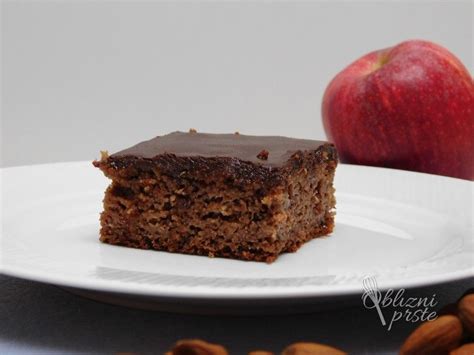 sestavine za čokoladno jabolčno pecivo