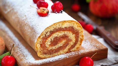 obrnjena jabolčna rolada