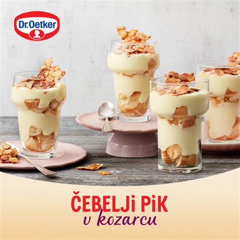Priprava in mešanje pudingove kreme z biskvitnimi kockami