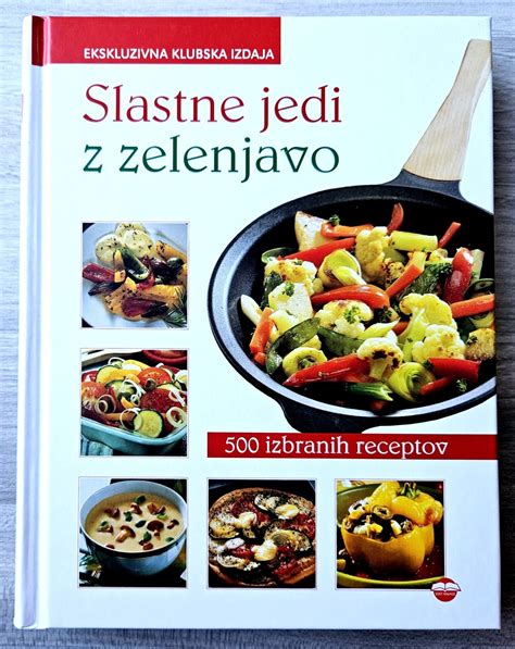 fotografija končne jedi piščanca z zelenjavo in arašidi