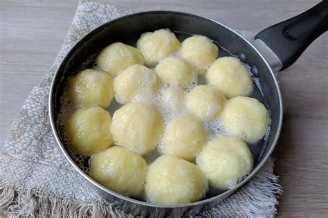 Thematic photo of traditional Slovenian cottage cheese dumplings