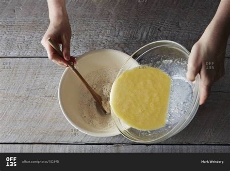 Step-by-step photos of biscuit preparation, including whipping eggs, mixing ingredients, pouring into a pan, and baking