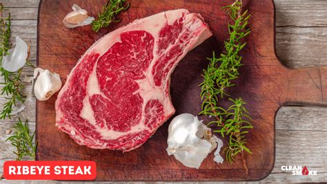 Slikovni prikaz različnih vrst steakov na krožniku