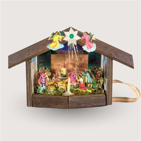 Ilustracija, ki prikazuje zgodovinske upodobitve uživanja ledenih sladic v starem Rimu ali na Kitajskem