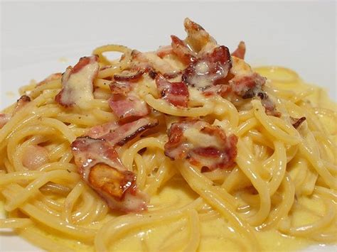 špageti carbonara