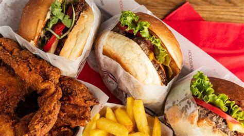 različne priloge iz ponudbe Hood Burger