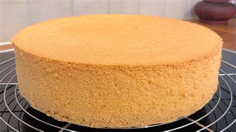 Ilustracija postopka stepanja jajc za biskvit