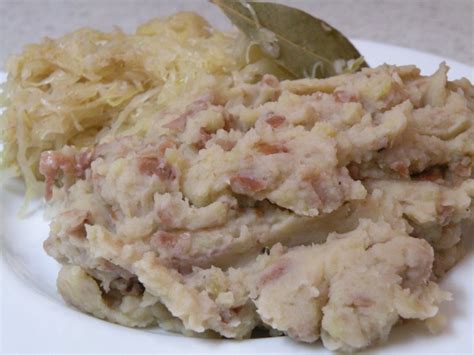 Sestavine za Matevž (fižol, krompir, čebula, mast)