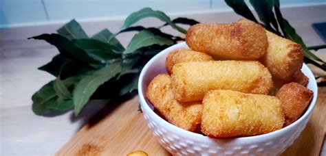 Hrustljavi zdrobovi kroketi