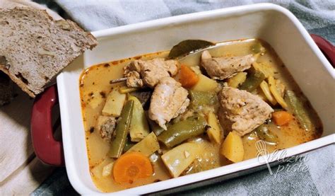 piščančja enolončnica s stročjim fižolom