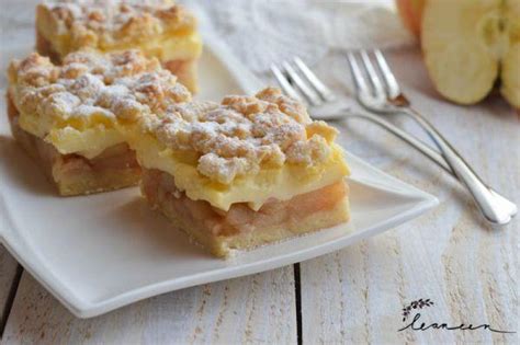 Fotografija jabolčnega peciva s pudingom