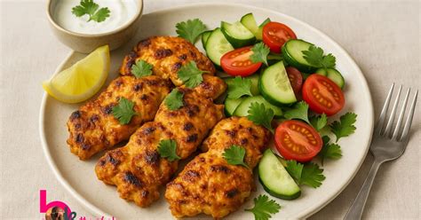 slika piščančjih kosov v jogurtovi marinci