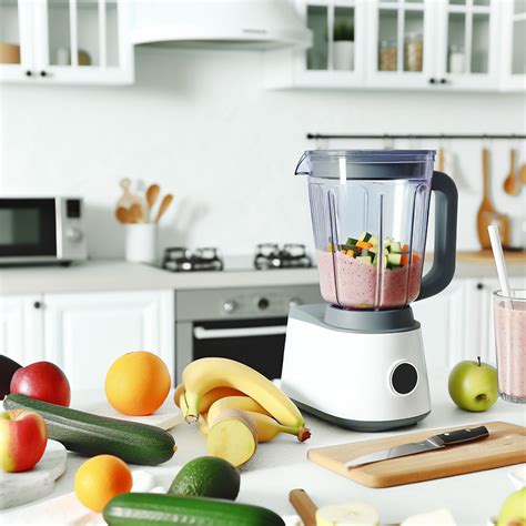ilustracija banan kot sestavine za zdrave napitke in smoothije