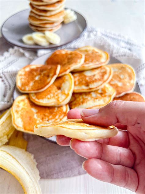 raznoliki dodatki za bananine palačinke