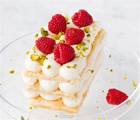 Mille-feuille z malinami, prerez