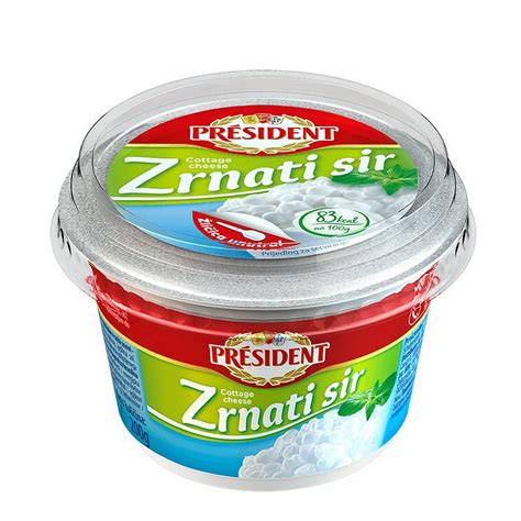 Sestavine za sladico z zrnatim sirom in breskvami: breskve, zrnati sir, piškoti, med, cimet.