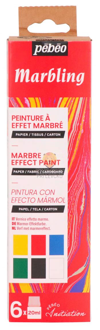 Proces mešanja svetle in temne mase za doseganje marmornega učinka