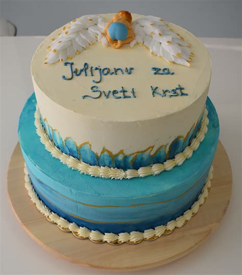 Tematska torta za krst v obliki angelčka ali ovčke