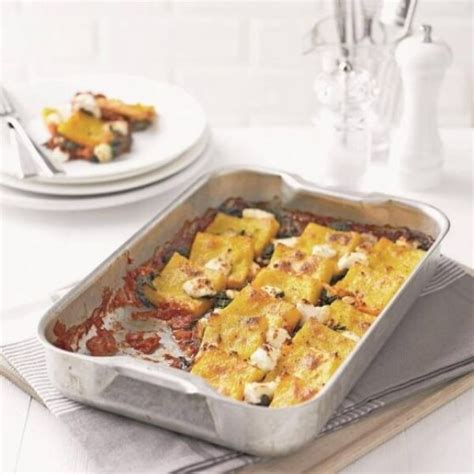 Slika jedi: Popečena polenta s pestom in kozjim sirom