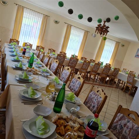 Fotografija kmečkega turizma s tradicionalnimi posavskimi jedmi