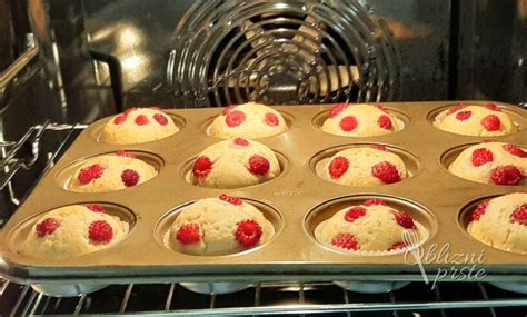 LCHF mafini z malinami