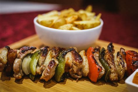 Fotografija marinirane svinjine za žar