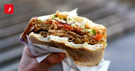 Infografika: Prehranska vrednost tipičnega döner kebaba