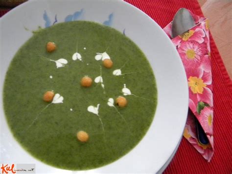 pripravljena kremna juha iz blitve, riža in krompirja