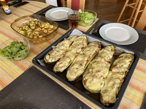 Tematska fotografija polnjenih bučk