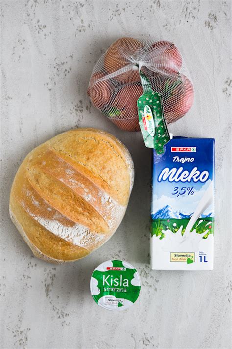 fotografija zamrznjenih kruhovih cmokov