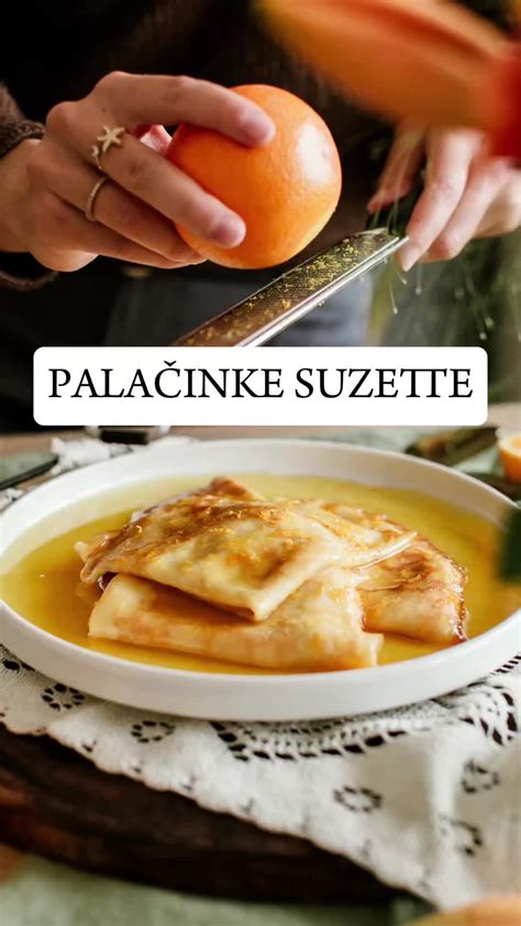 Prikaz želirnega preizkusa marmelade na ohlajenem krožniku