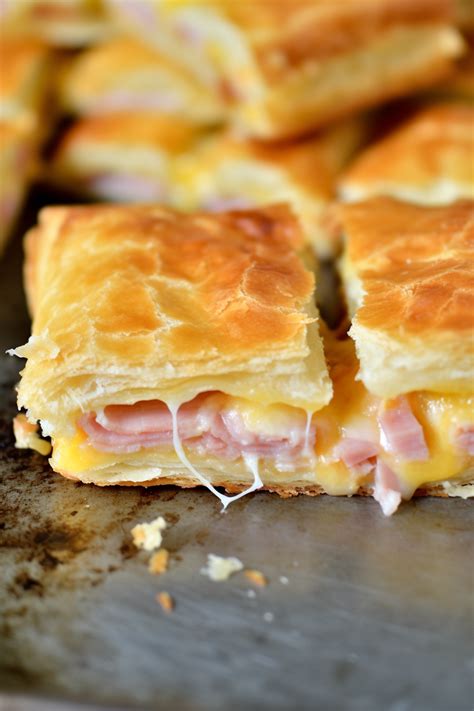 Thematic photo of ham and cheese filling