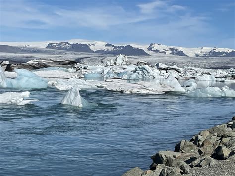 pokrajina Islandije z vulkani in ledeniki
