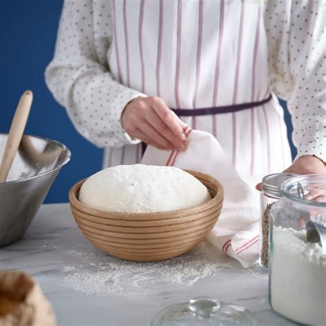 Diagram zlaganja in rezanja testa za kruh