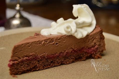 Čokoladna torta z mascarpone kremo
