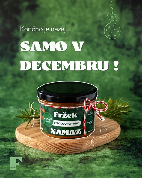 Fotografija sveže pečenih pirinih žemljic z zarezo na vrhu