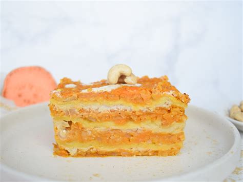 veganska torta iz sladkega krompirja