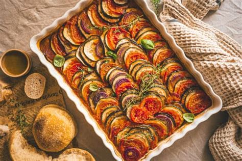 Provansalski ratatouille v posodi