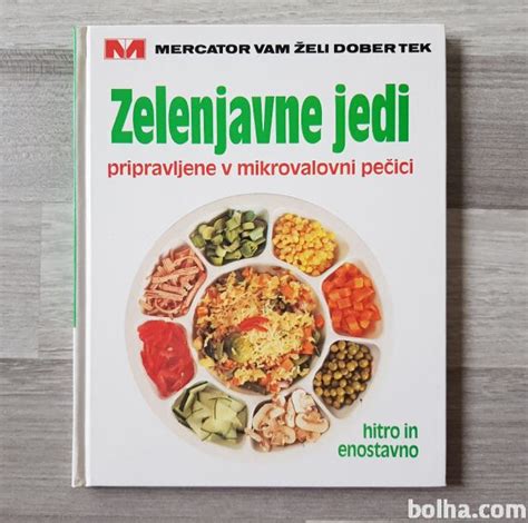 Sestavine za kruh v posodici, pripravljene za peko v mikrovalovni pečici.