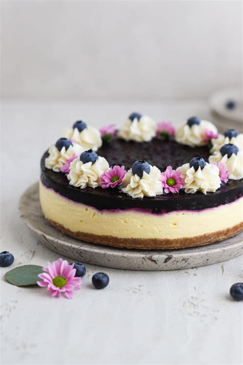 čokoladna torta s kislo smetano, presek