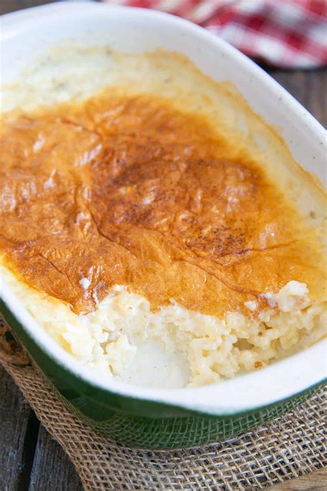Photo of a baking dish with rice pudding mixture