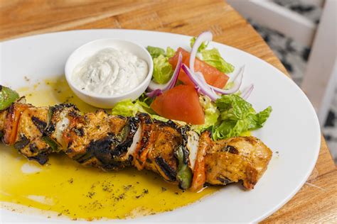 Tematska fotografija grških ražnjičev Souvlaki