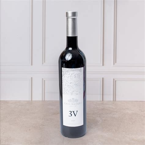 vino v kelihu