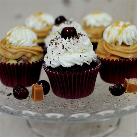 Fotografije makronov, cupcakeov in sladolednih tort
