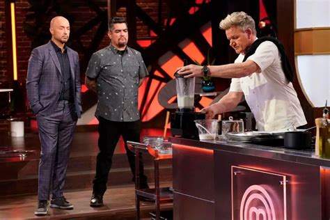 Thematic photo of MasterChef Slovenia kitchen with judges