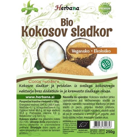fotografija kokosov sladkor v skodelici