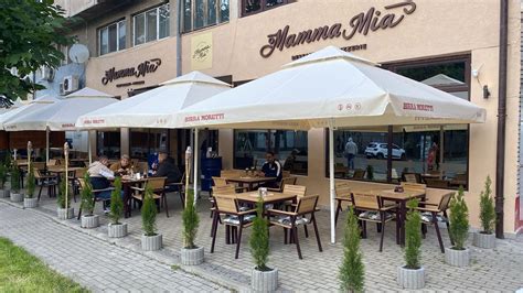 Zunanjost in terasa Pizzerie Mamma Mia v Žalcu