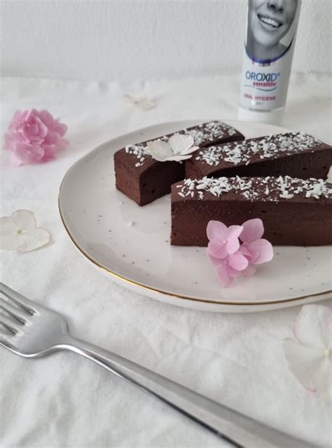 Fotografija bogato čokoladnega brownieja